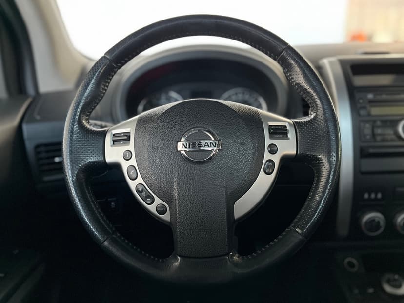 Nissan X-Trail с пробегом, 2011 год, Волгоград, 2.0 бензин, Вариатор - вид 10