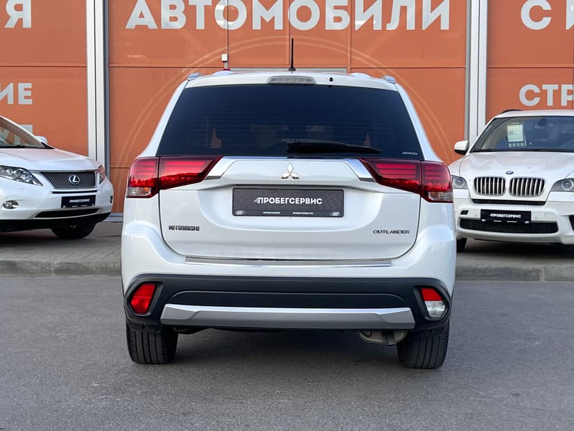 Mitsubishi Outlander с пробегом, 2016 год, Волгоград, 2.0 бензин, Вариатор - вид 6