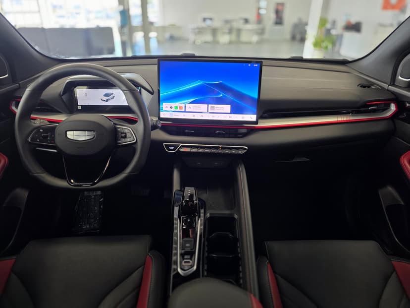 Geely Coolray с пробегом, 2026 год, Волгоград, 1.5 бензин, Робот - вид 11