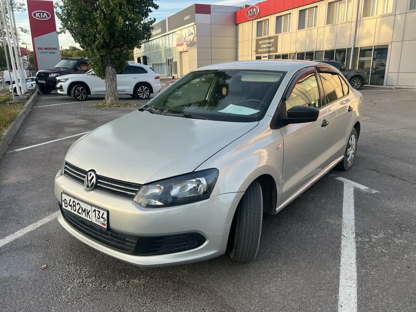 Volkswagen Polo с пробегом, 2015 год, Волгоград, 1.6 бензин, Механика