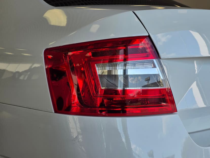 Skoda Octavia с пробегом, 2017 год, Волгоград, 1.6 бензин, Автомат - вид 10