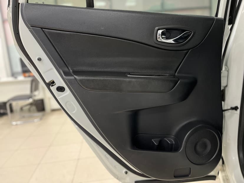 renault-koleos-2013-877-29