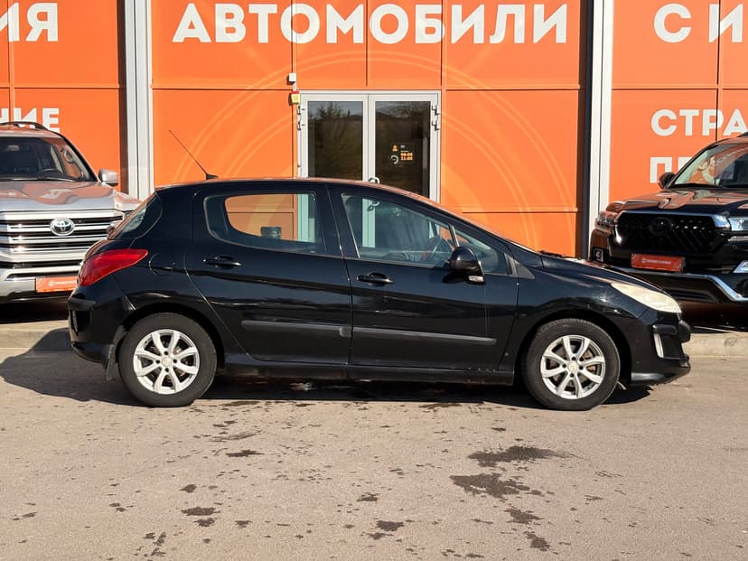 peugeot-308-2011-493-3