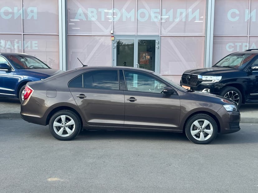 skoda-rapid-2018-147-3