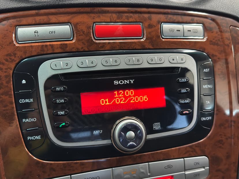 ford-mondeo-2007-425-15