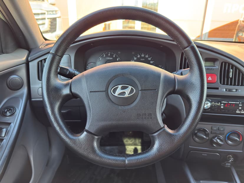 hyundai-elantra-2004-607-10