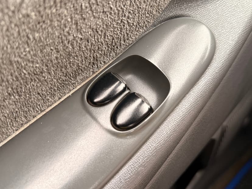 chevrolet-lanos-2006-768-11