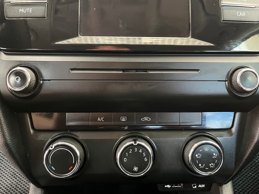 skoda-octavia-2015-375-15