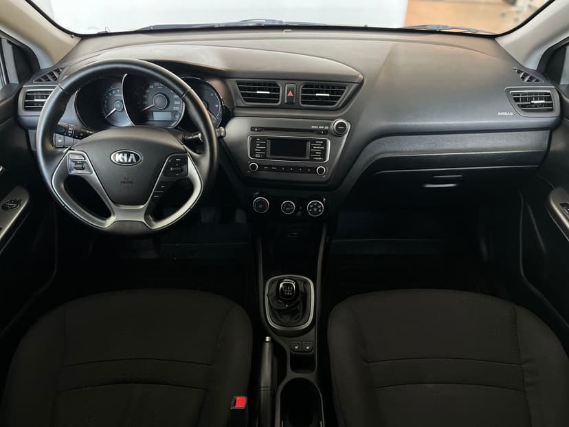 KIA Rio с пробегом, 2015 год, Волгоград, 1.6 бензин, Механика - вид 11