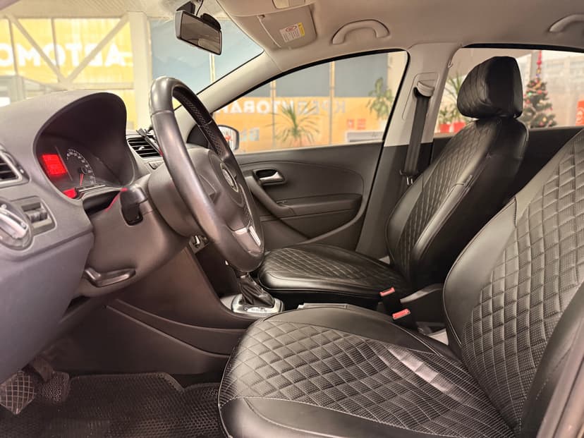 volkswagen-polo-2013-870-18