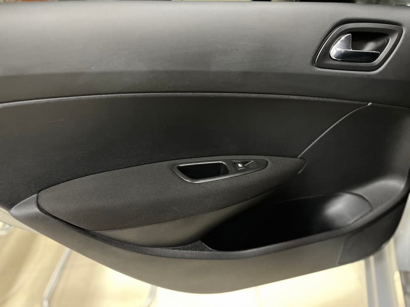 peugeot-408-2012-628-18