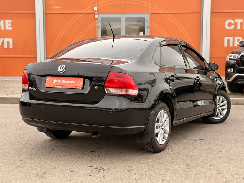 volkswagen-polo-2013-870-4