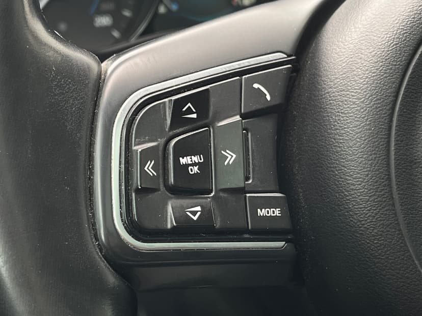 jaguar-f-pace-2016-31-16