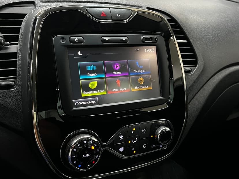 renault-kaptur-2018-454-14