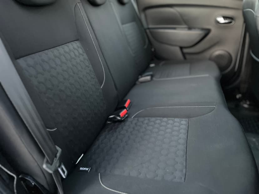 renault-sandero-2016-943-26