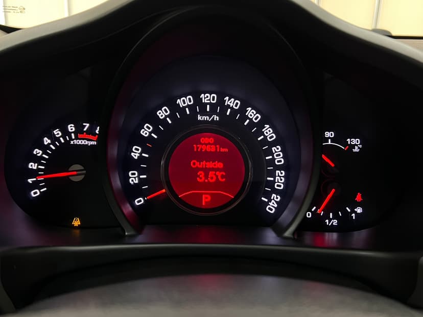 kia-sportage-2012-764-18