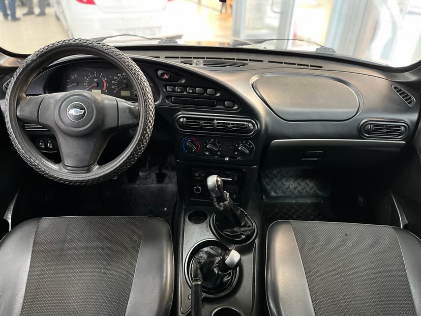 chevrolet-niva-2010-857-10