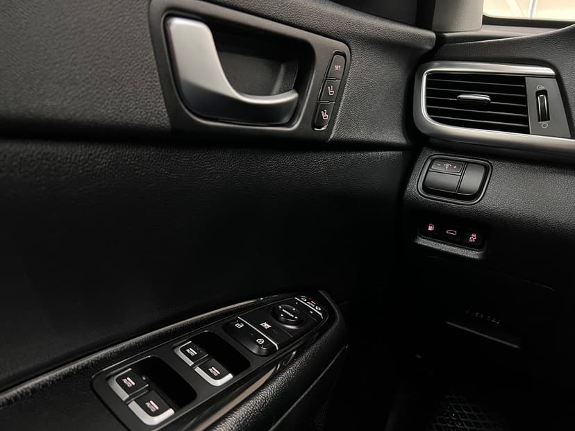 kia-optima-2018-703-27