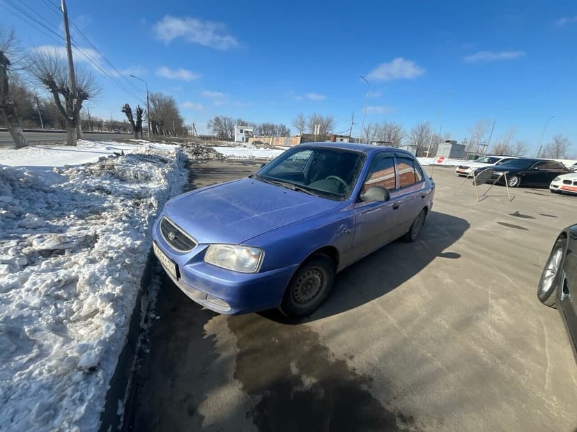 hyundai-accent-2005-1210-0