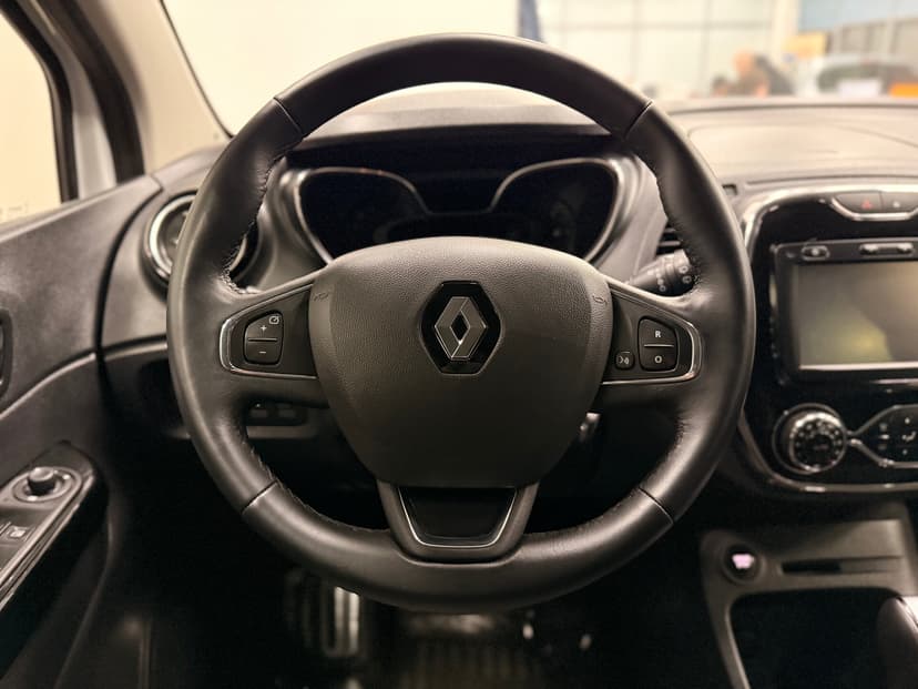 renault-kaptur-2017-842-9