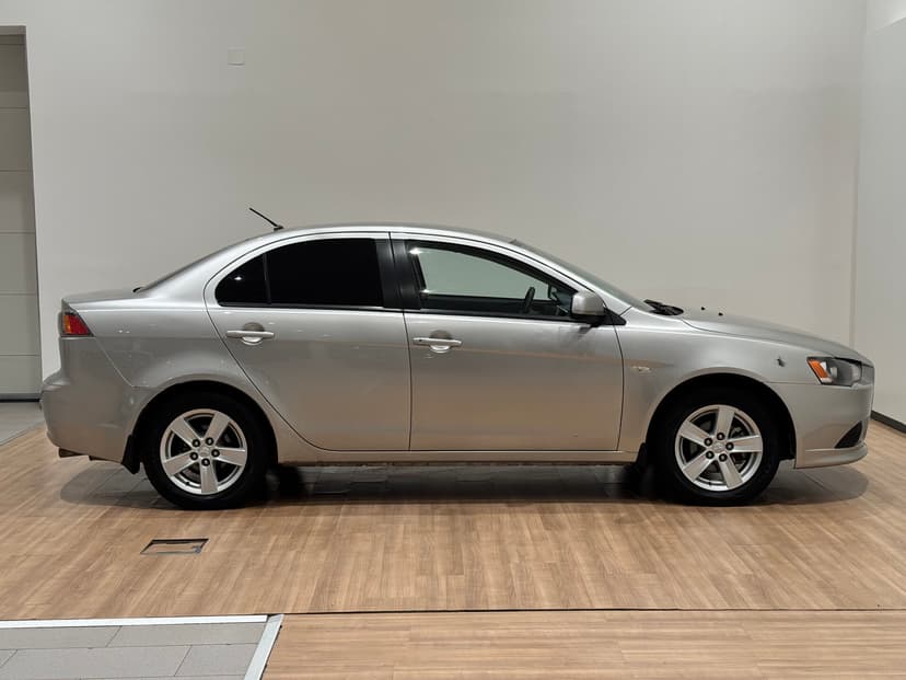 mitsubishi-lancer-2013-974-4