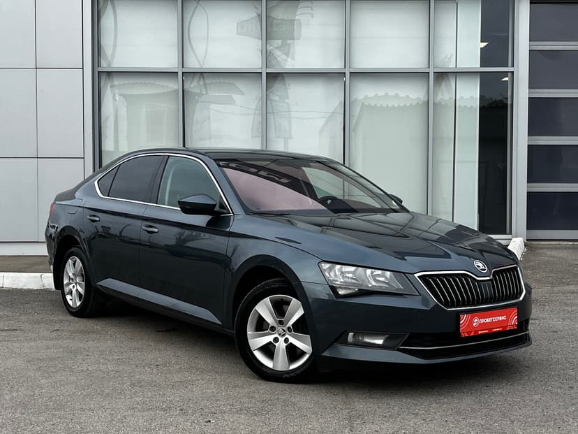 skoda-superb-2019-819-2