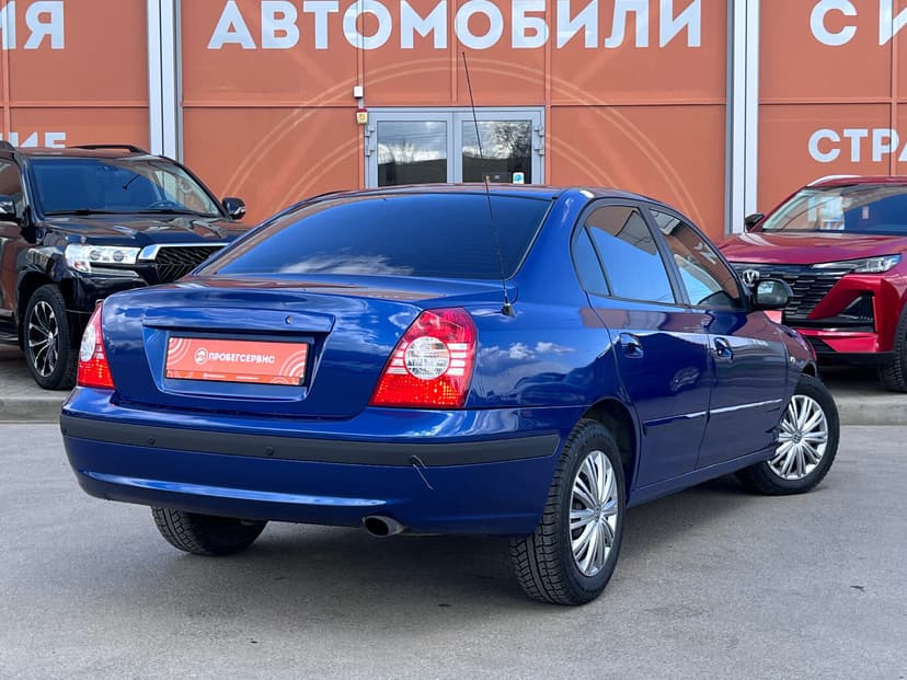 hyundai-elantra-2004-1218-4