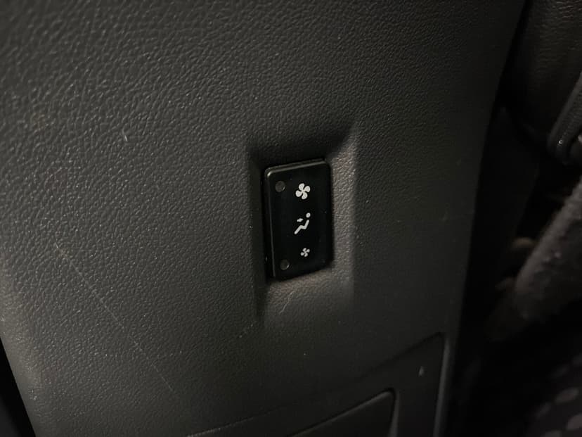 renault-koleos-2013-877-28