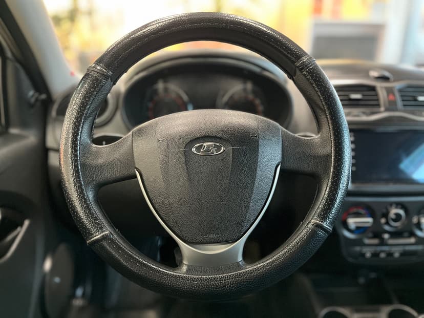 ваз (lada)-granta-2019-936-11