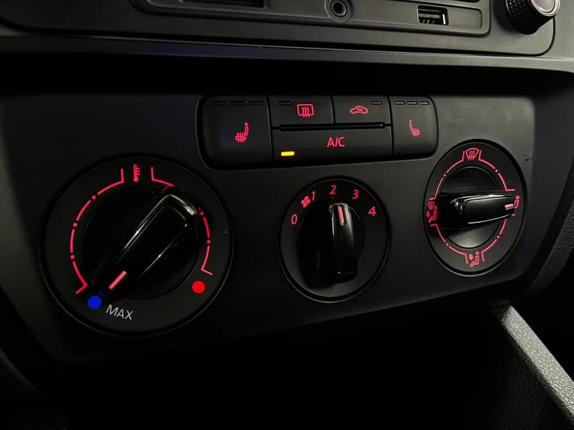 volkswagen-jetta-2015-390-13