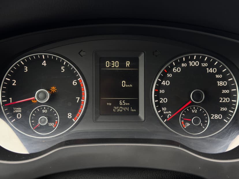 volkswagen-jetta-2014-1183-10