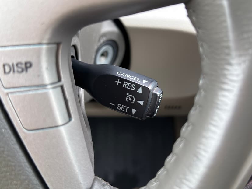 toyota-camry-2007-536-14