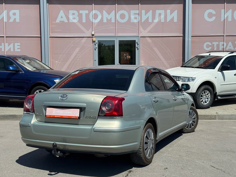 toyota-avensis-2008-125-4