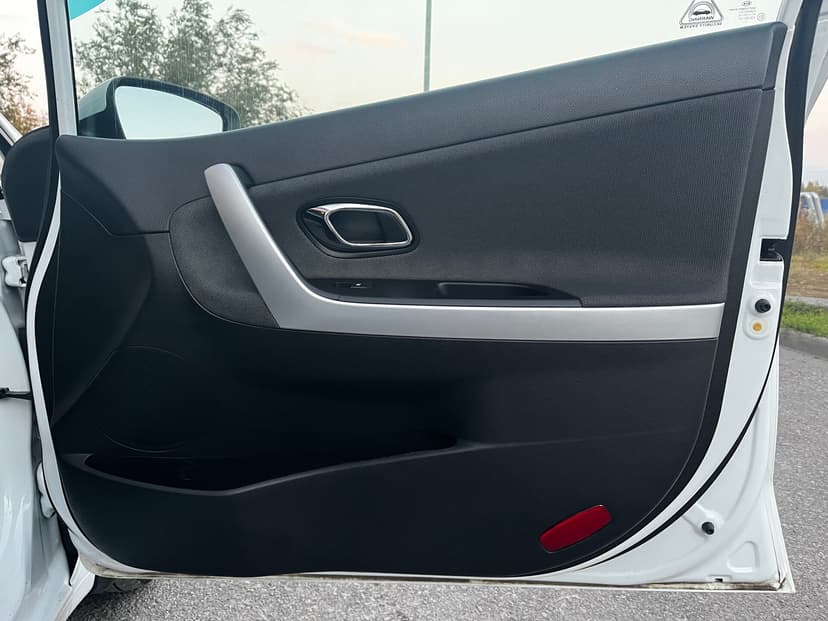 kia-ceed-2014-509-22