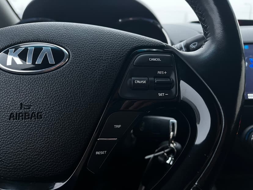 kia-cerato-2017-60-14