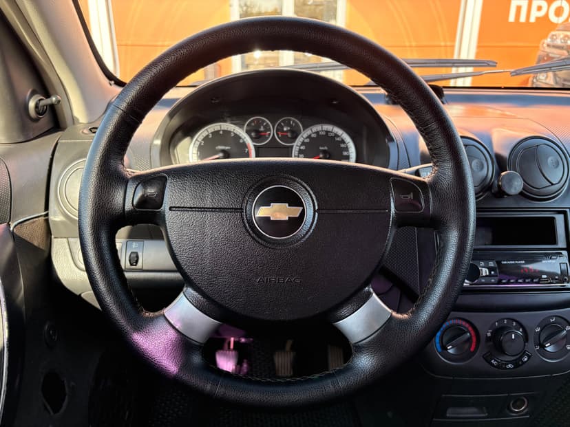 chevrolet-aveo-2010-440-11