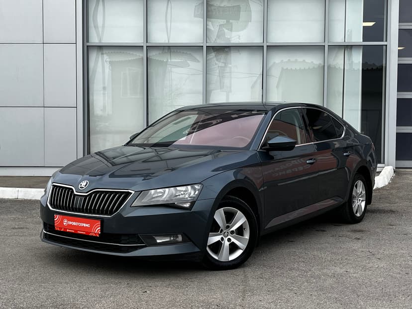 skoda-superb-2019-819-0