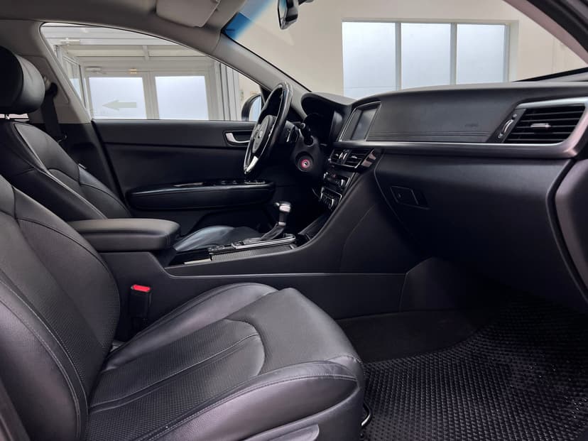 kia-optima-2018-703-35