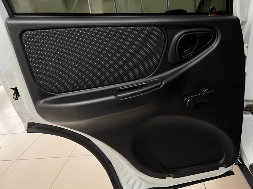 chevrolet-niva-2016-772-24