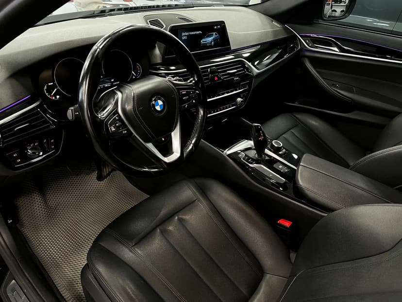 bmw-5 серия-2019-836-23