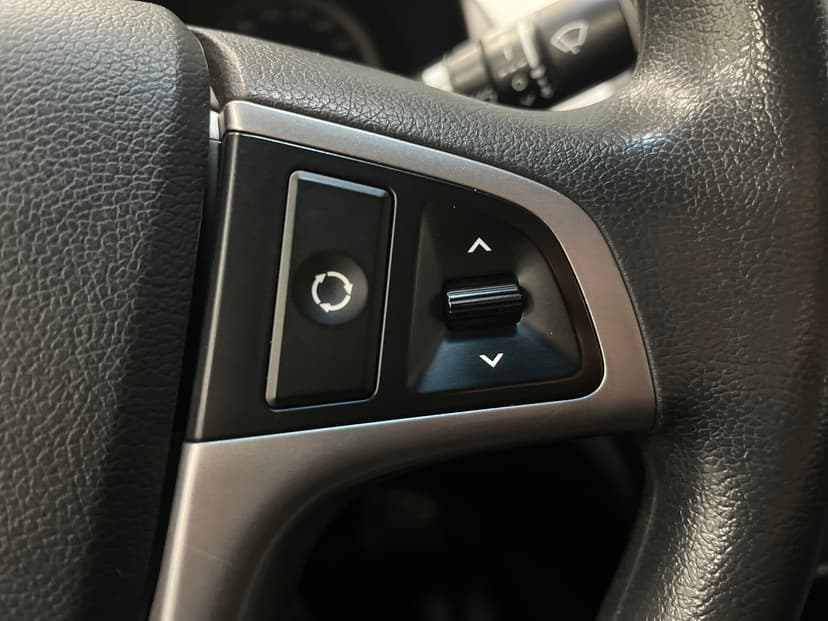 hyundai-solaris-2014-1019-14