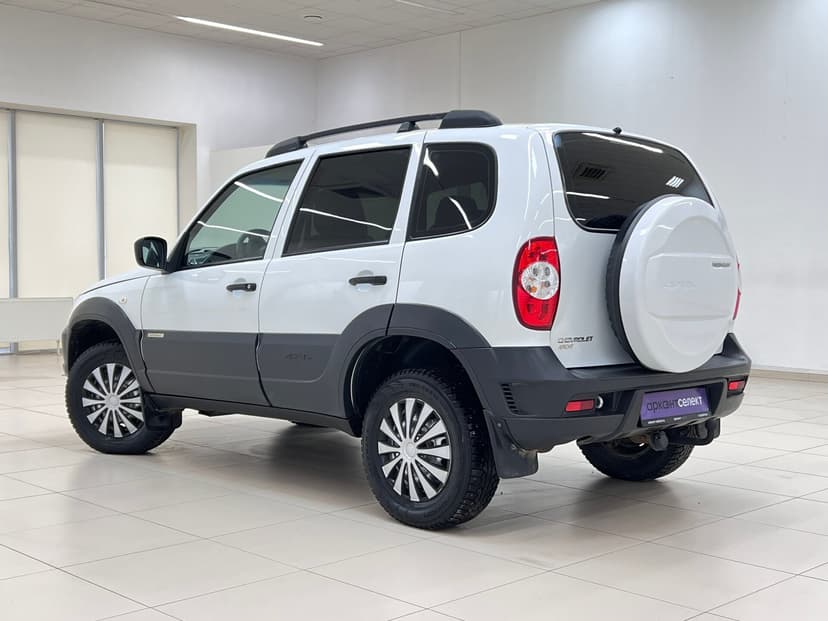 chevrolet-niva-2016-772-1