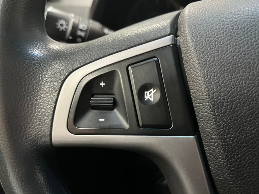 hyundai-solaris-2014-1019-13