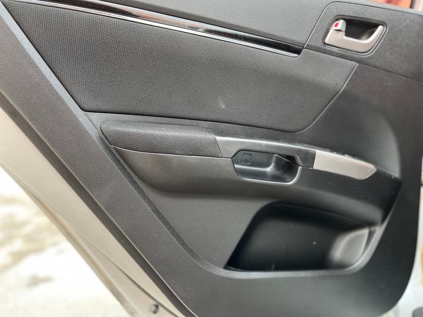 geely-emgrand ec7-2013-1023-23