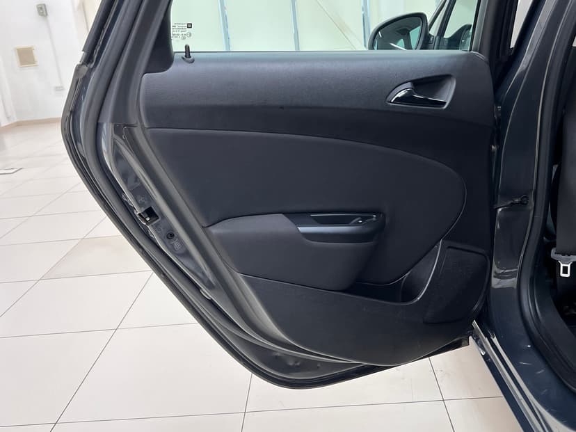 opel-astra-2013-811-20