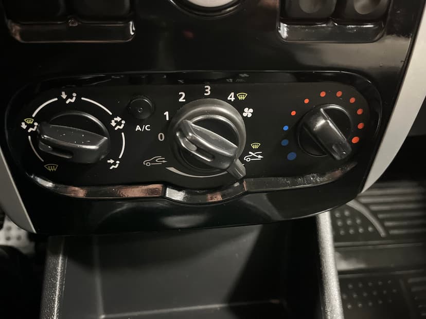 ваз (lada)-largus cross-2019-845-14