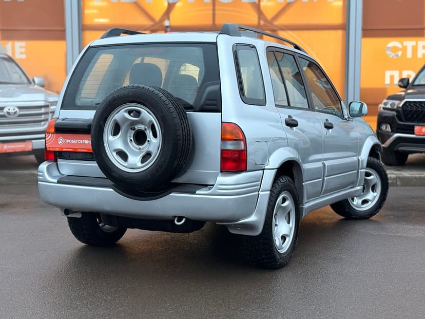 suzuki-grand vitara-2000-850-4
