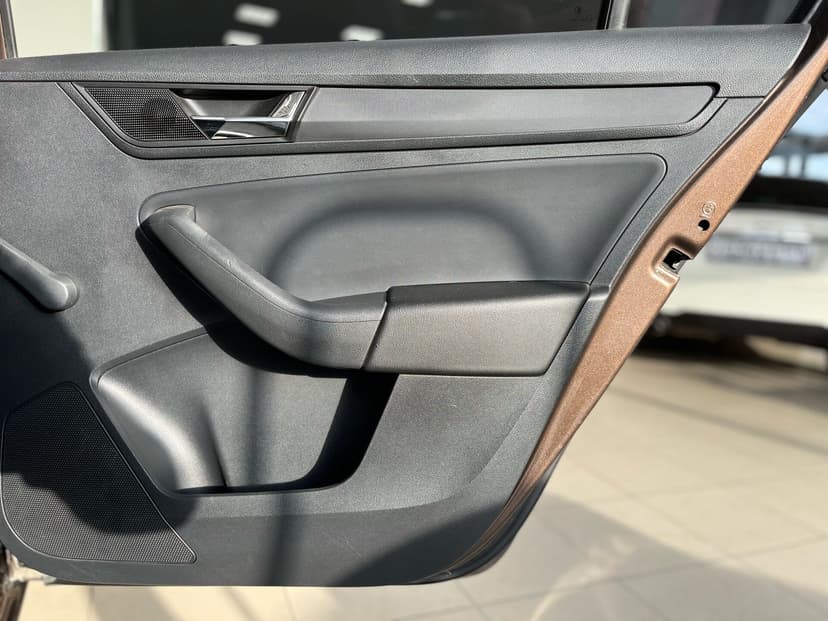 skoda-rapid-2018-147-22