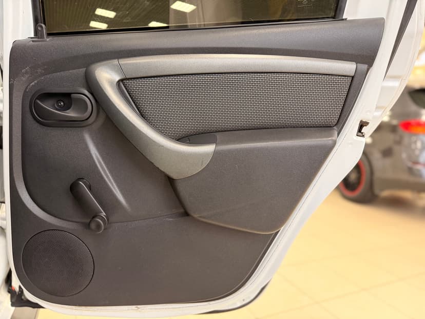 renault-duster-2017-851-26