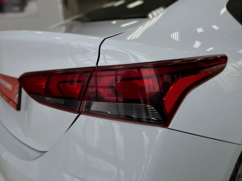 hyundai-solaris-2021-987-9